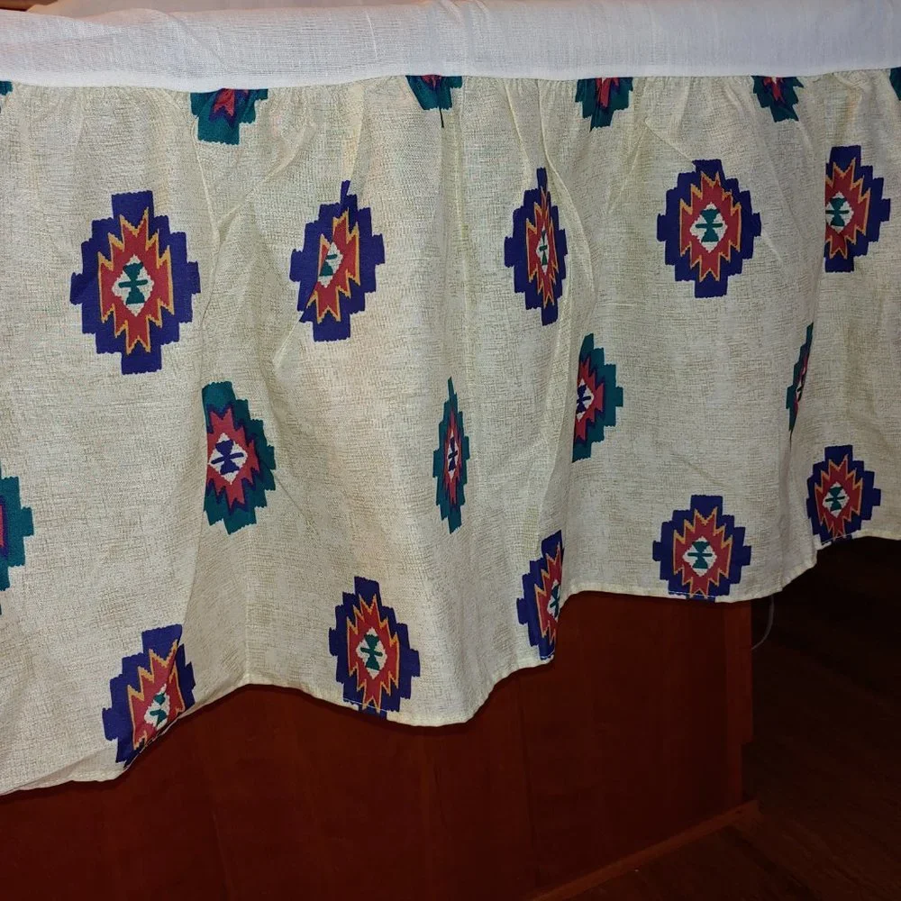 Bibb Co. Southwestern Polycotton Ruffled Bed Skirt 14
